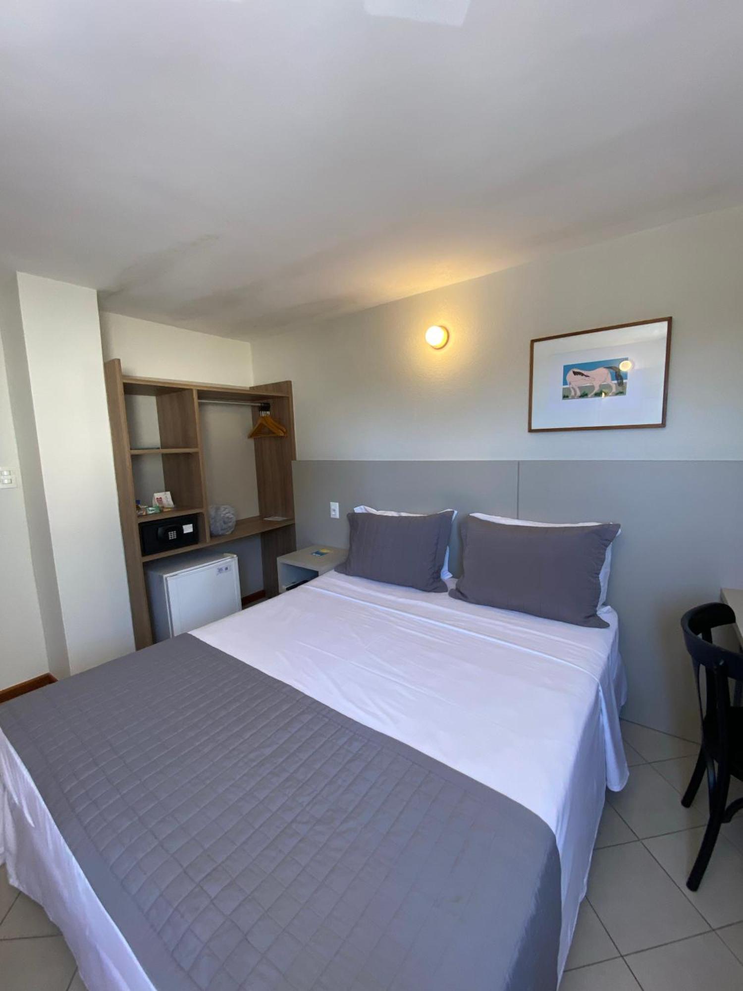 Malibu Plaza Hotel Лауро де Фрейтас Екстериор снимка