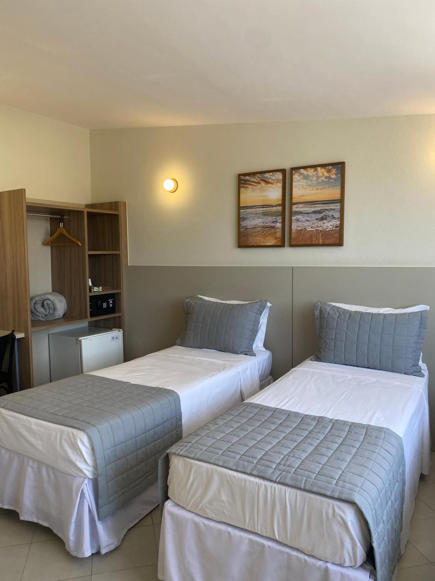 Malibu Plaza Hotel Лауро де Фрейтас Екстериор снимка