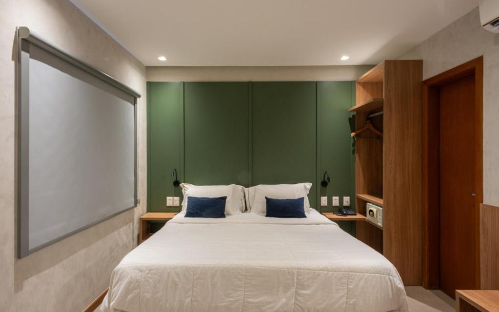 Malibu Plaza Hotel Лауро де Фрейтас Екстериор снимка