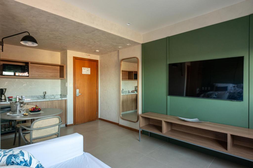 Malibu Plaza Hotel Лауро де Фрейтас Екстериор снимка