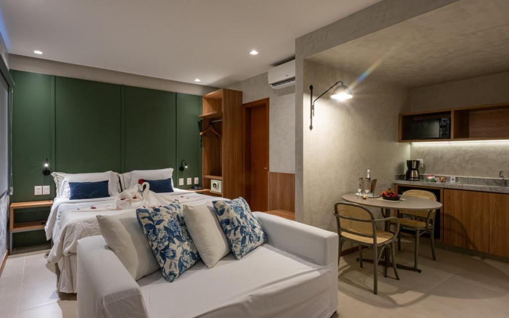 Malibu Plaza Hotel Лауро де Фрейтас Екстериор снимка